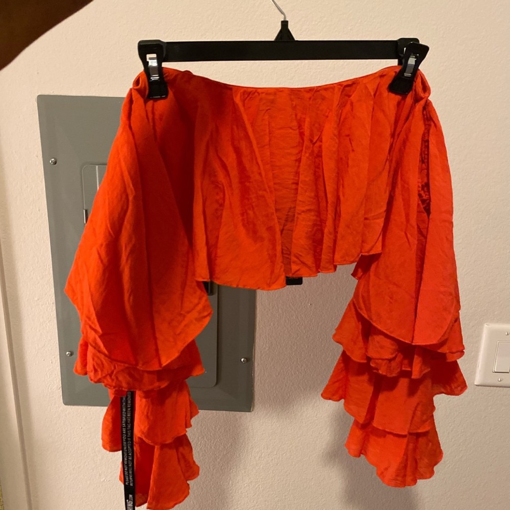 Woven Bardot Tiered Sleeve Crop Top